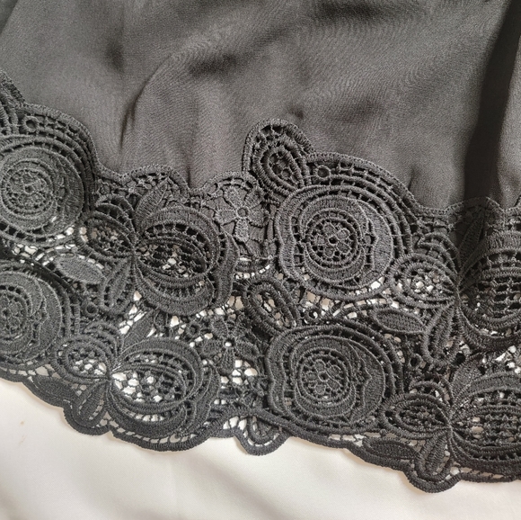 NEW Womens lace dress - Picture 5 of 7